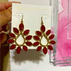 Kendra Scott | Fuschia Jade and Gold Nyla Earrings
